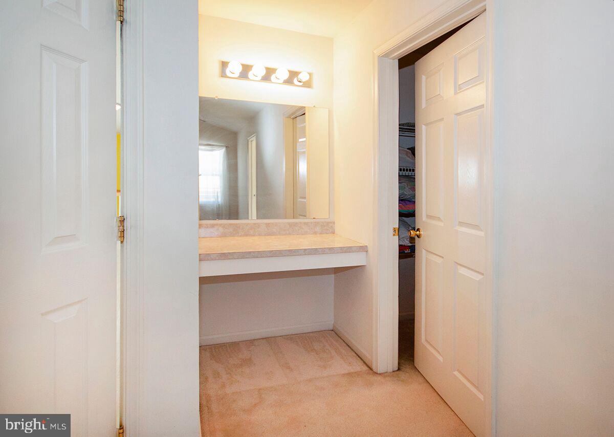 2 Ragan Ridge Road Sicklerville, NJ 08081 - Photo 29 of 59 Master Bedroom: Make Up Station