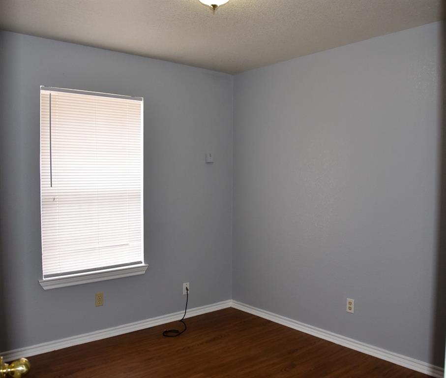 602 Crestridge Court, Unit B Decatur, TX 76234 - Photo 9 of 12