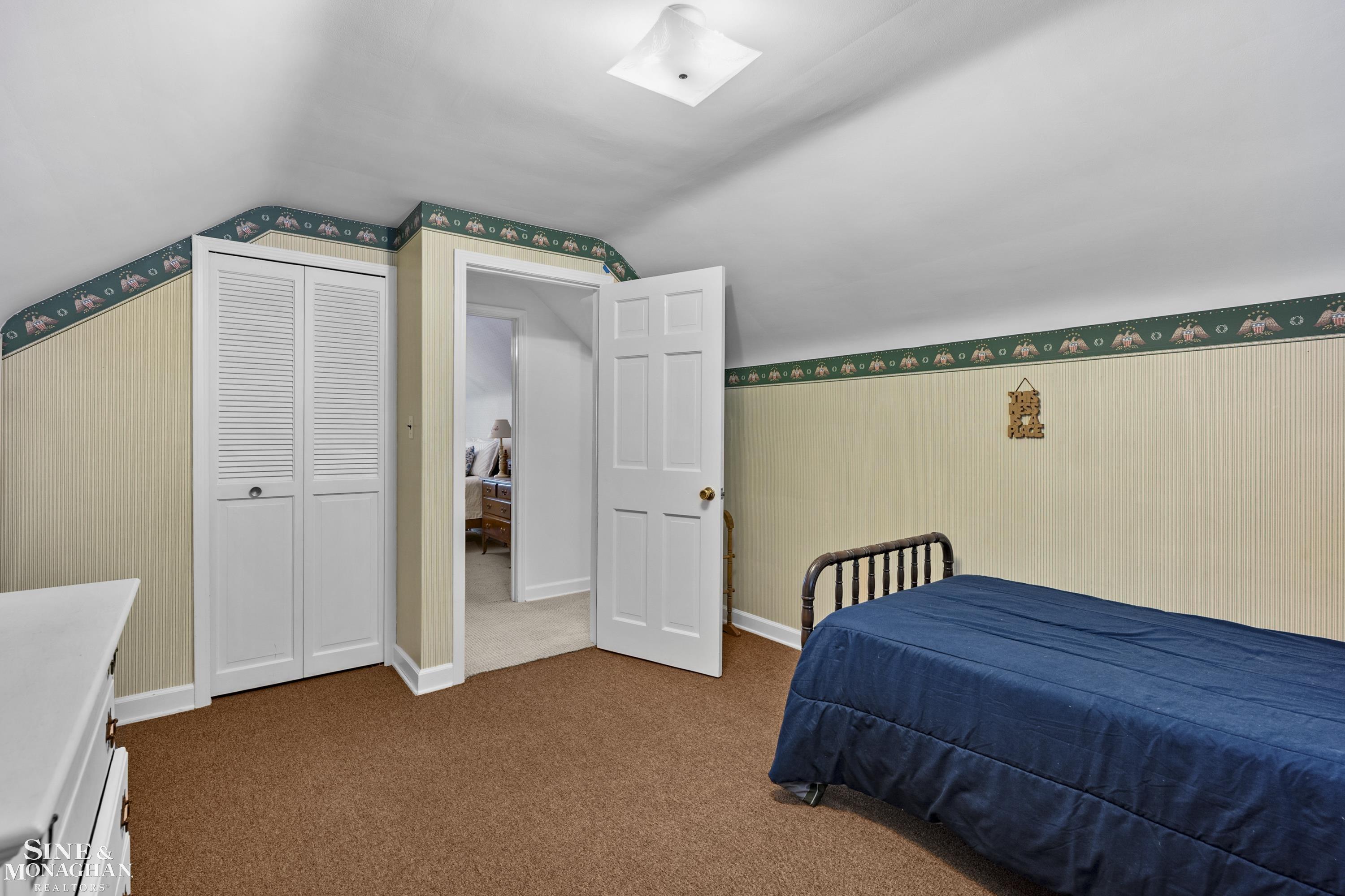 1022 Hampton Road Grosse Pointe Woods, MI 48236 - Photo 31 of 48