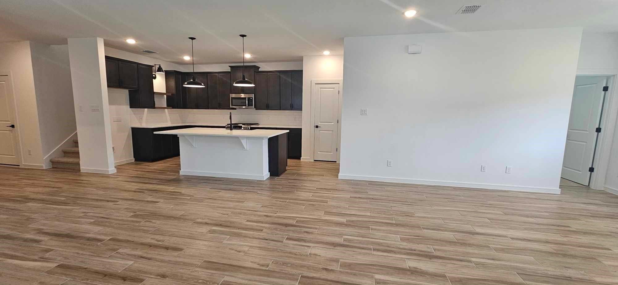 8423 Bay Ridge Drive Baytown, TX 77523 - Photo 9 of 34