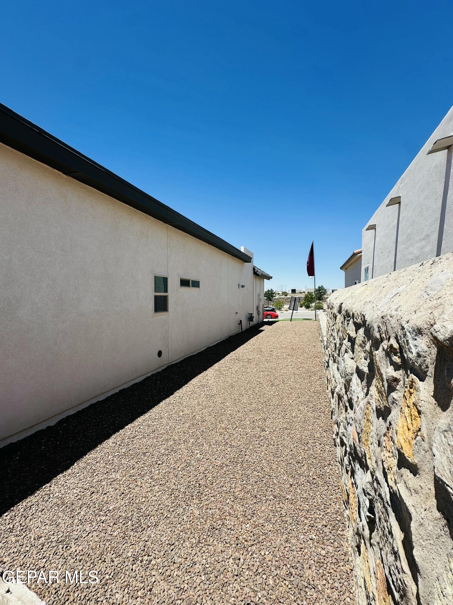 940 Elstree El Paso, TX 79928 - Photo 42 of 42 IMG_7969
