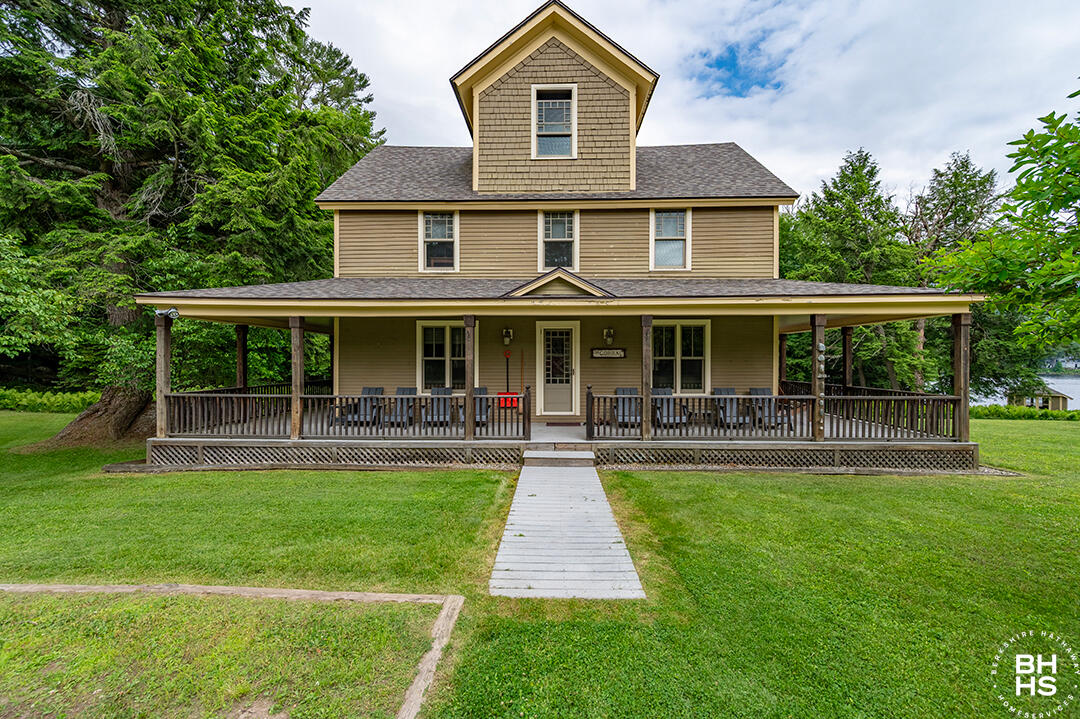 8 Pinehurst Road Saranac Lake, NY 12983 - Photo 8 of 109 HistoricHomeOnLowerSaranacLake_GH_Exteri