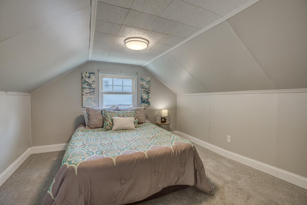 347 Riddle Place Newport, KY 41071 - Photo 9 of 18 Gallery Image 9