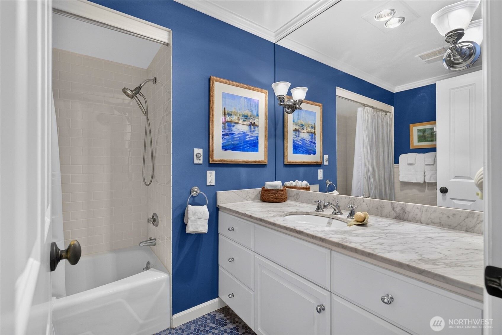 555 Alder Street Edmonds, WA 98020 - Photo 30 of 38