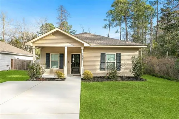 $1,900 | 21347 Heintz Street, Abita Springs, LA 70420