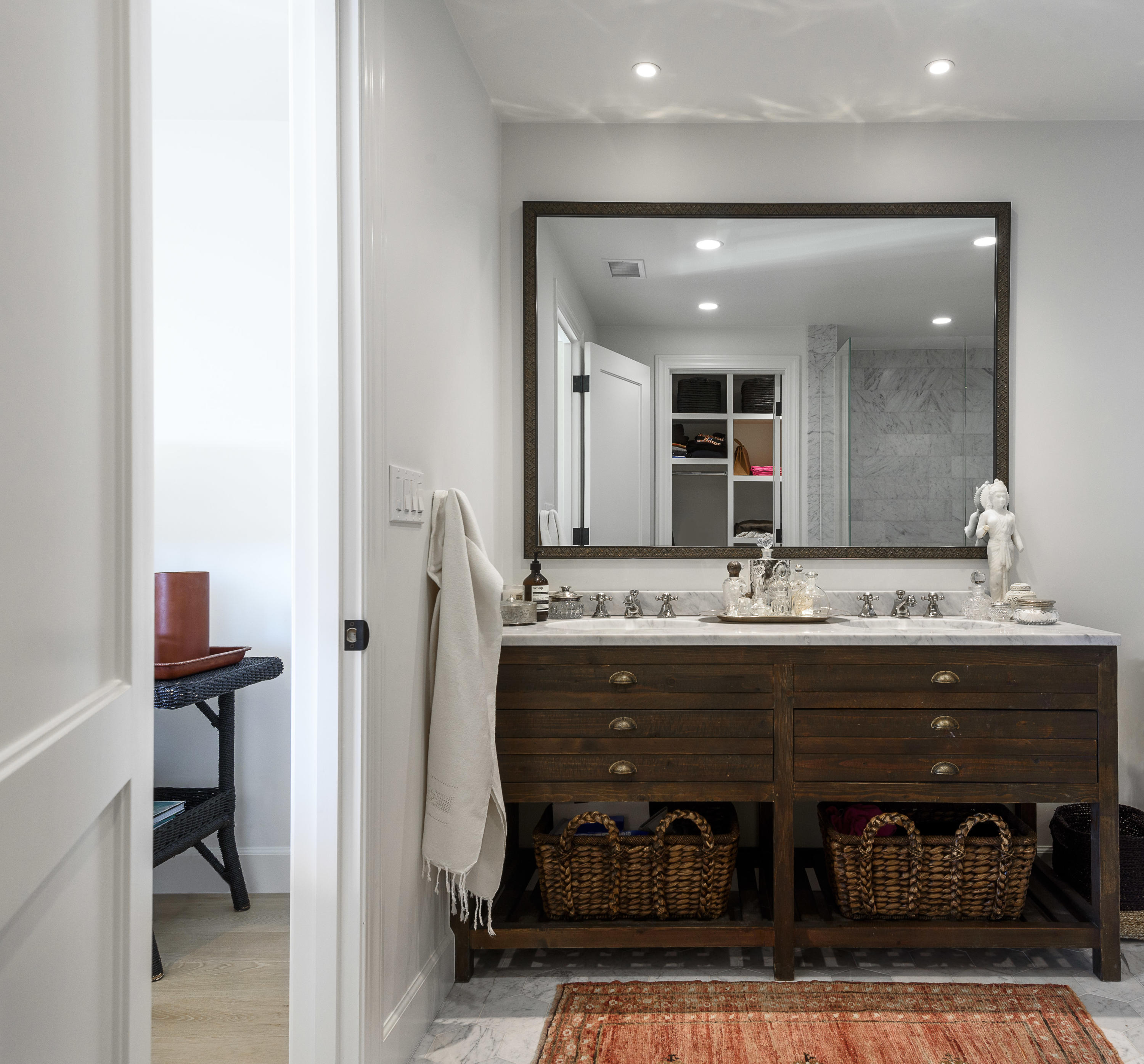 1382 Plaza Pacifica Montecito Ca Montecito, CA 93108 - Photo 9 of 15 MainBathRoomCounter