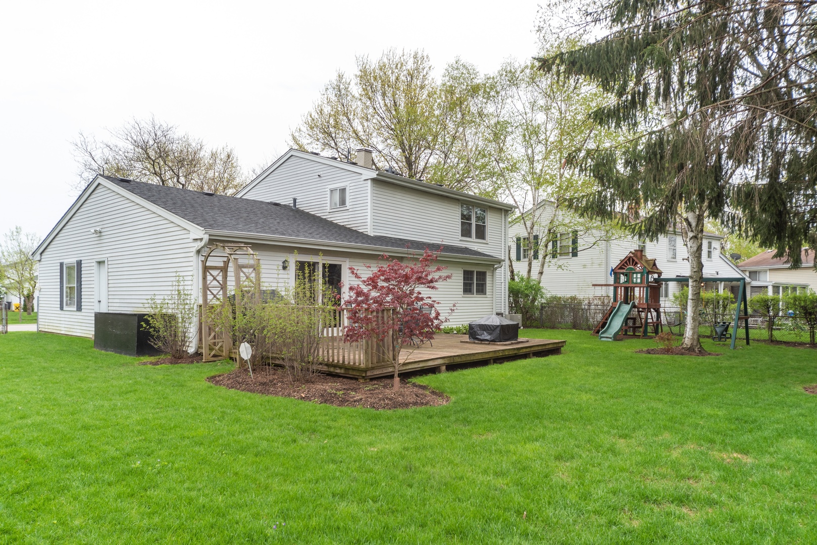 1096 Greenridge Road Buffalo Grove, IL 60089 - Photo 12 of 14