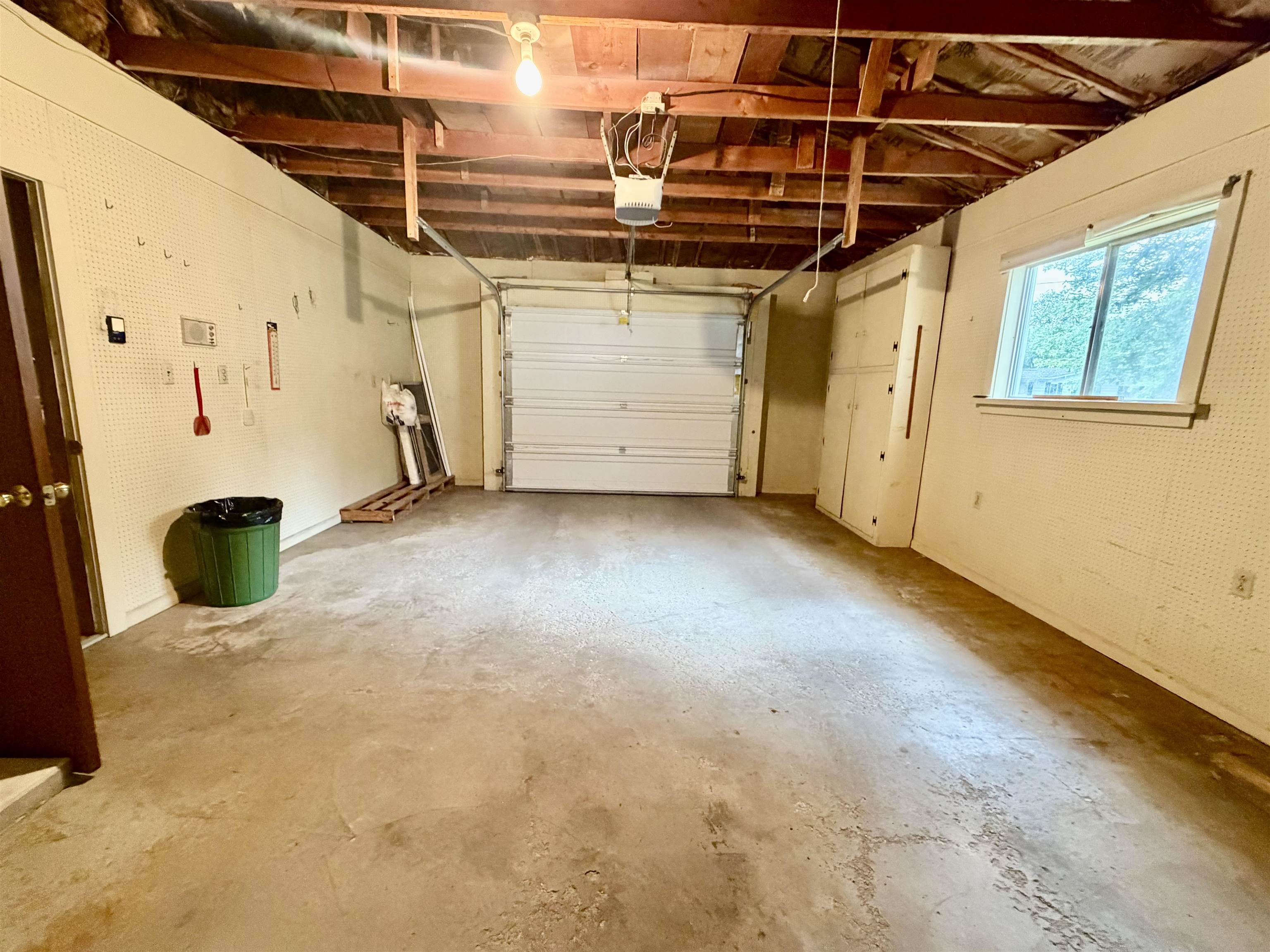 216 8th Street Pinconning, MI 48650 - Photo 26 of 29