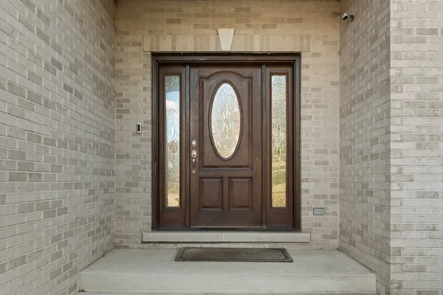 $874,999 | 15 W 749 79th Street, Burr Ridge, IL 60527