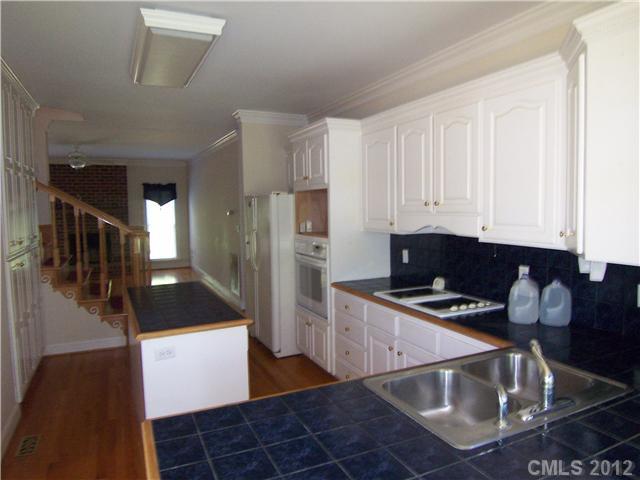 2036 Rodman Road Chester, SC 29706 - Photo 5 of 16