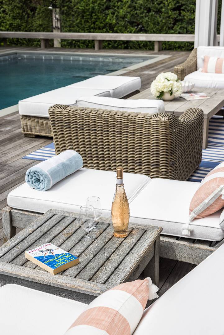 95 Egypt Lane East Hampton, NY 11937 - Photo 27 of 37 a outdoor space with furniture