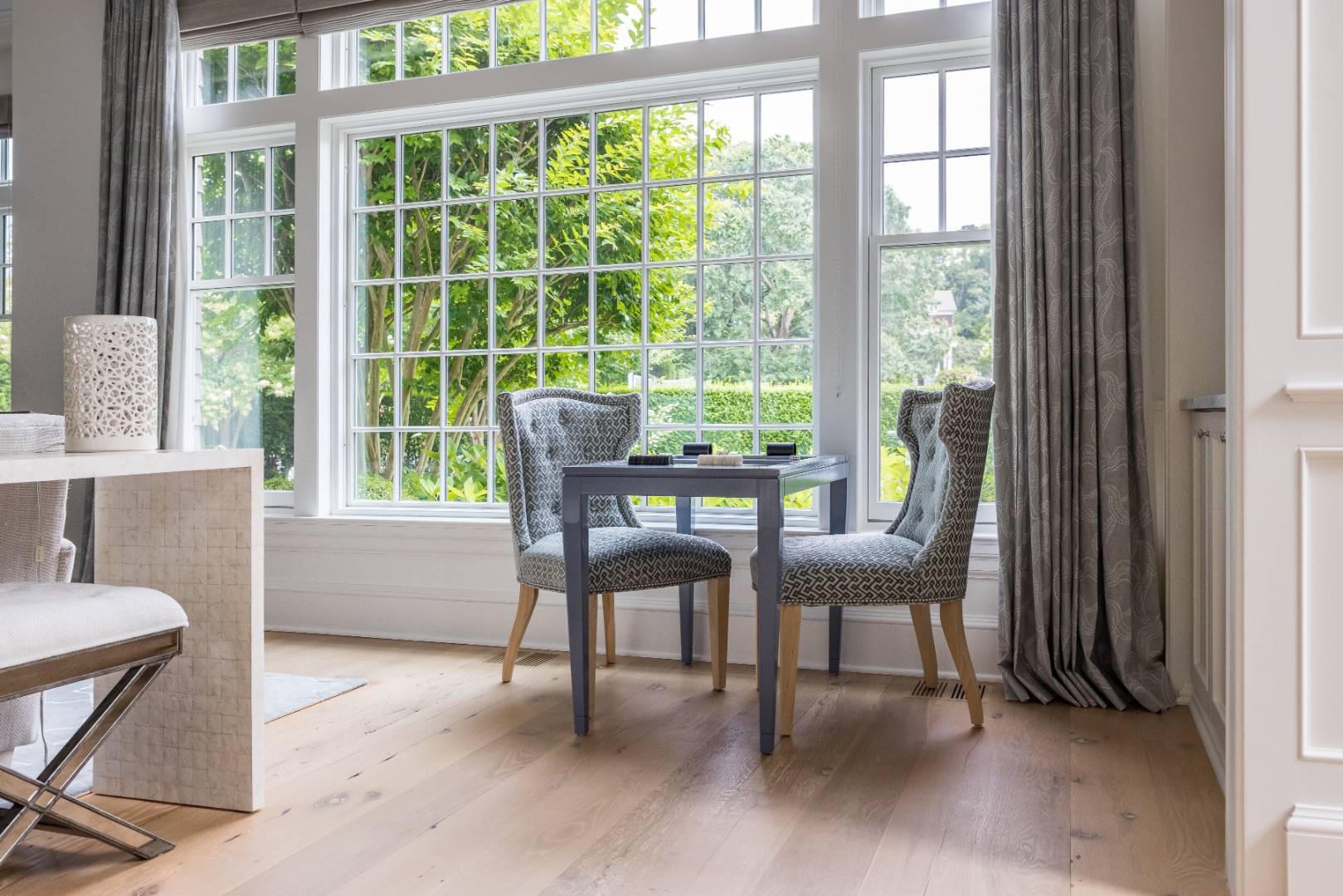 95 Egypt Lane East Hampton, NY 11937 - Photo 4 of 37 a dining room with furniture and wooden floor