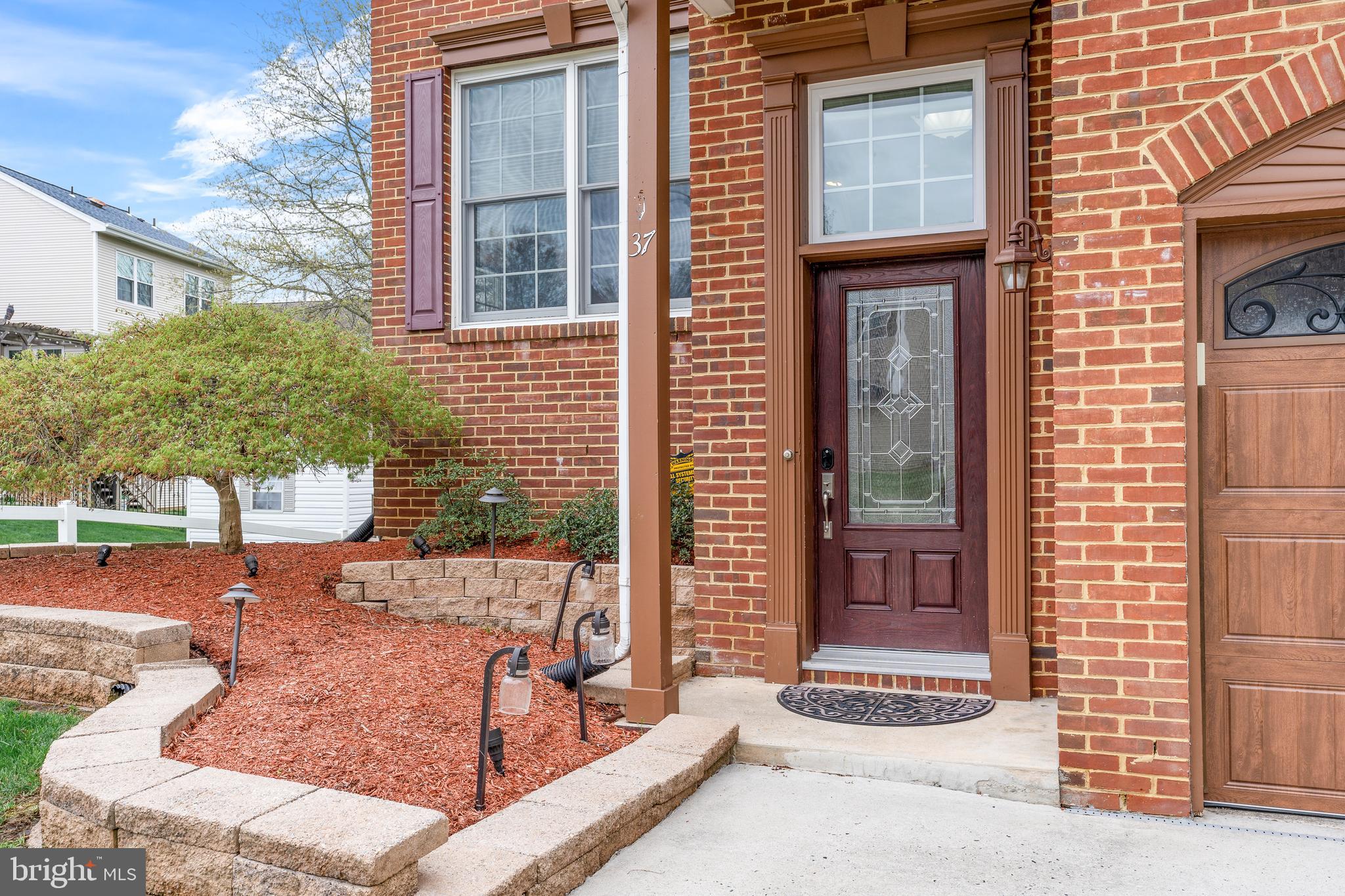 37 Tomahawk Drive Burlington, NJ 08016 - Photo 3 of 50 Professional Hardscaping