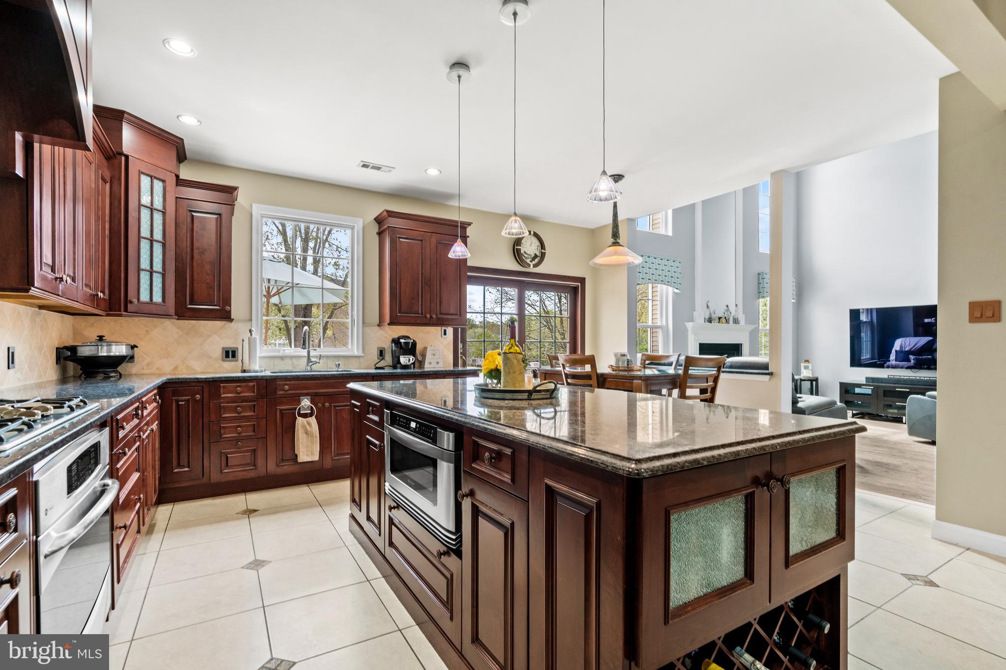 37 Tomahawk Drive Burlington, NJ 08016 - Photo 9 of 50 Extra Storage and Microwaving Station at Island