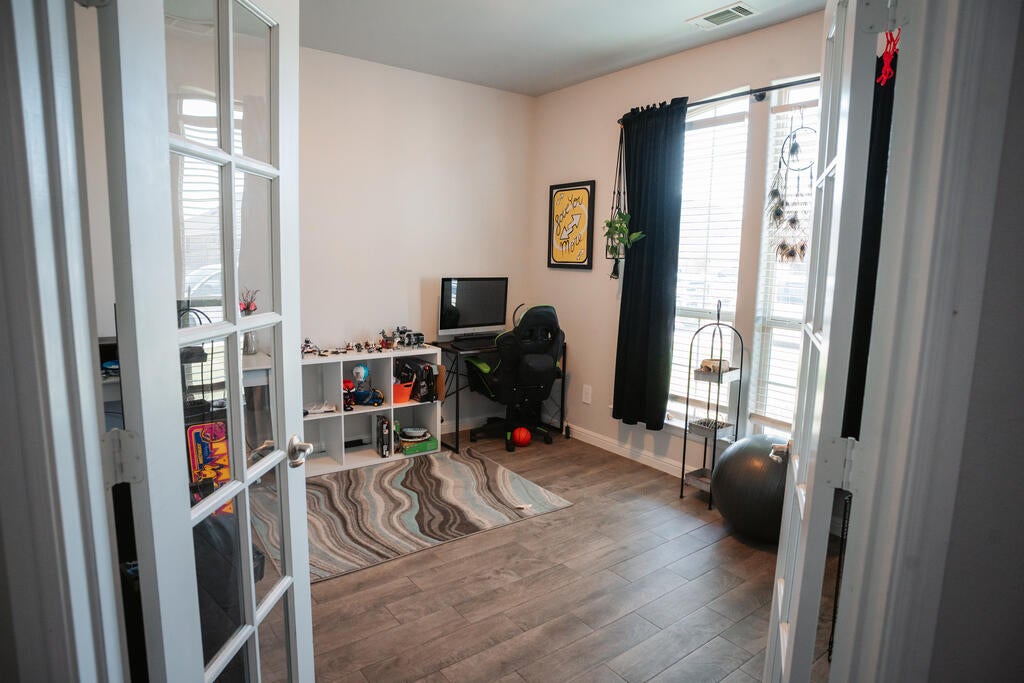 7300 Thomas Paine Road Midland, TX 79706 - Photo 5 of 31 Gallery Image 5