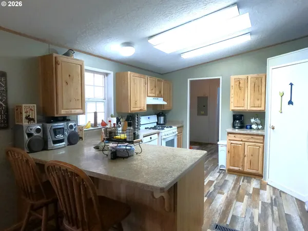 $574,900 | 6471 Southwest Dee Lane, Culver, OR 97734