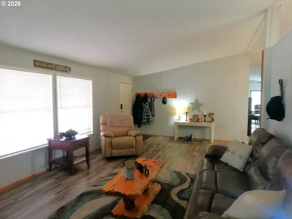 $574,900 | 6471 Southwest Dee Lane, Culver, OR 97734