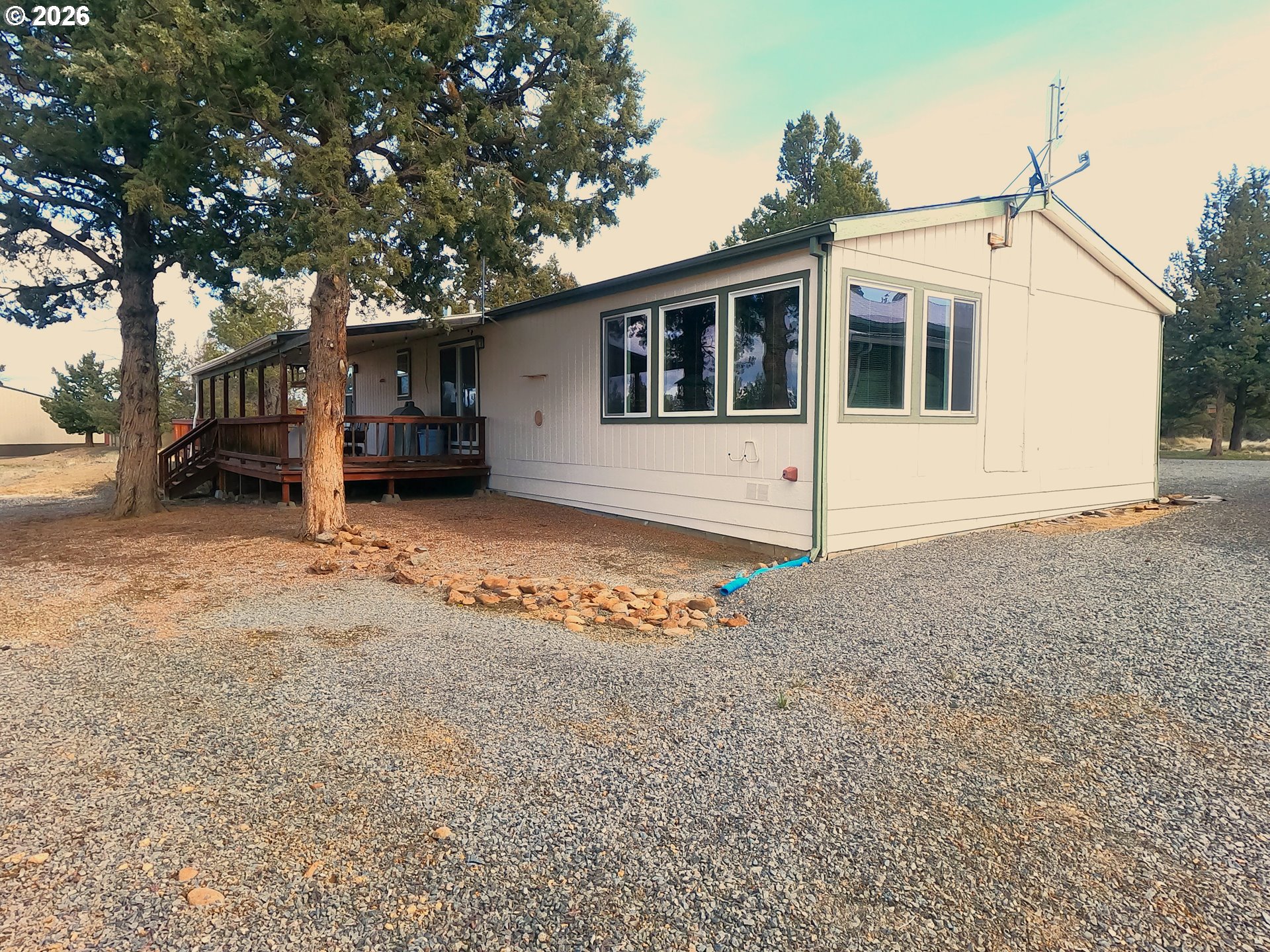 6471 Southwest Dee Lane Culver, OR 97734 - Photo 6 of 33