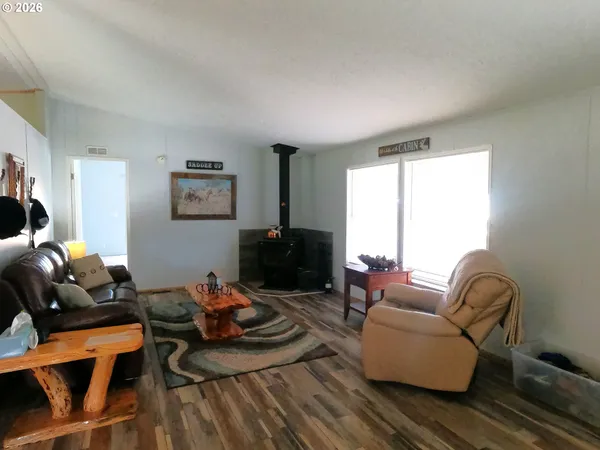 $574,900 | 6471 Southwest Dee Lane, Culver, OR 97734