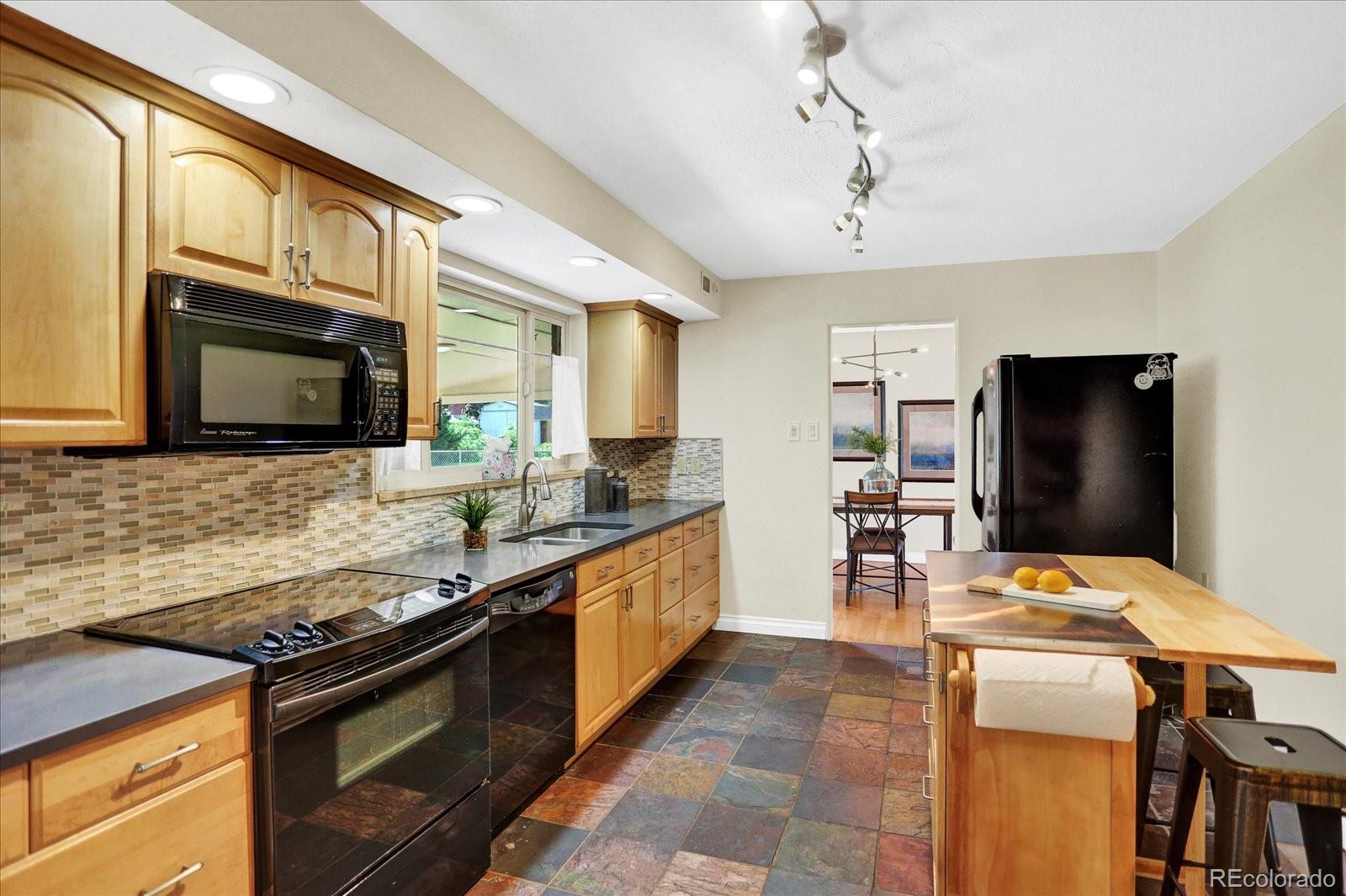 4560 Balsam Street Wheat Ridge, CO 80033 - Photo 14 of 33 Gallery Image 14