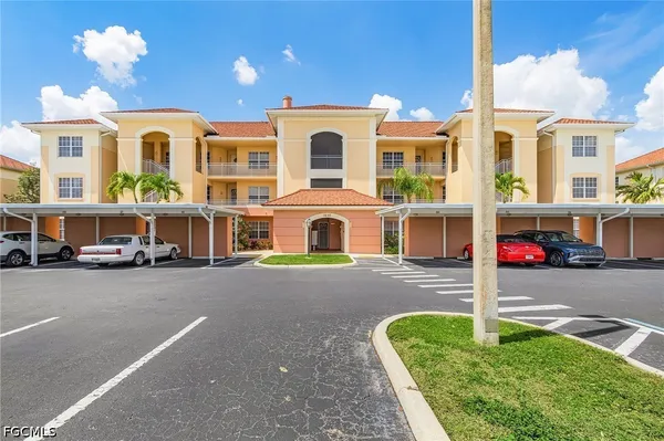 $1,400 | 1137 Van Loon Commons Cir Cape, Unit 203, Cape Coral, FL 33909