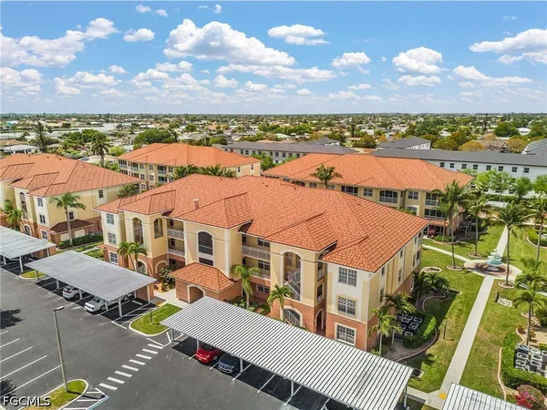 $1,400 | 1137 Van Loon Commons Cir Cape, Unit 203, Cape Coral, FL 33909