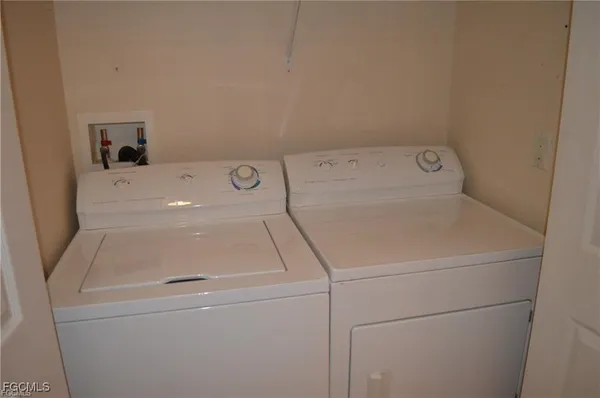 $1,400 | 1137 Van Loon Commons Cir Cape, Unit 203, Cape Coral, FL 33909