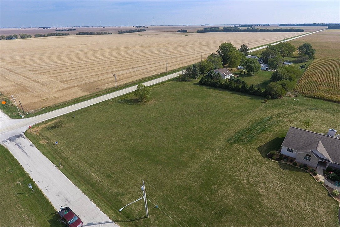Lot 1 North Glasgow Road Warrensburg, IL 62573 - Photo 3 of 6