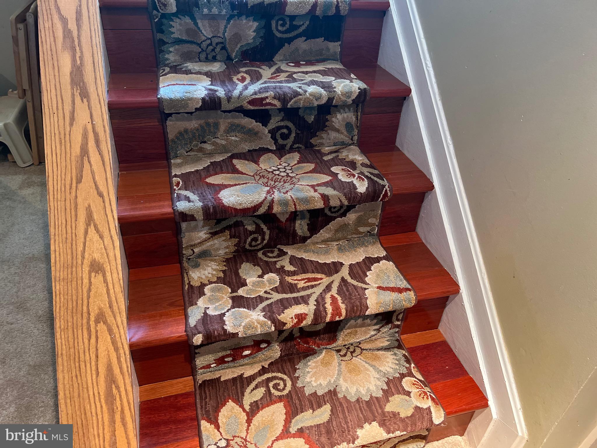8605 Daytona Road Rosedale, MD 21237 - Photo 31 of 66 BRAZILIAN STAIRS