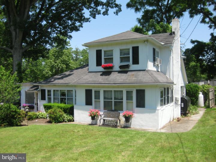 35 Ridge Road Phoenixville, PA 19460 - Photo 1 of 12