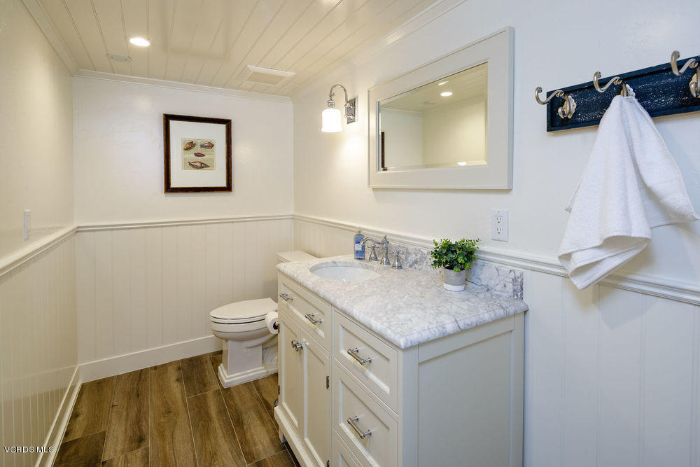 3445 Ocean Drive Oxnard, CA 93035 - Photo 11 of 25 21bathroom_3chad_jones