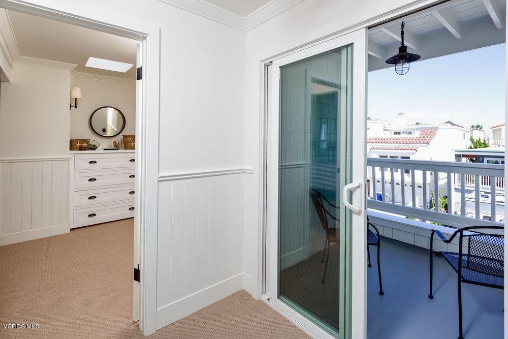 3445 Ocean Drive Oxnard, CA 93035 - Photo 19 of 25 15master_bedroomchad_jones