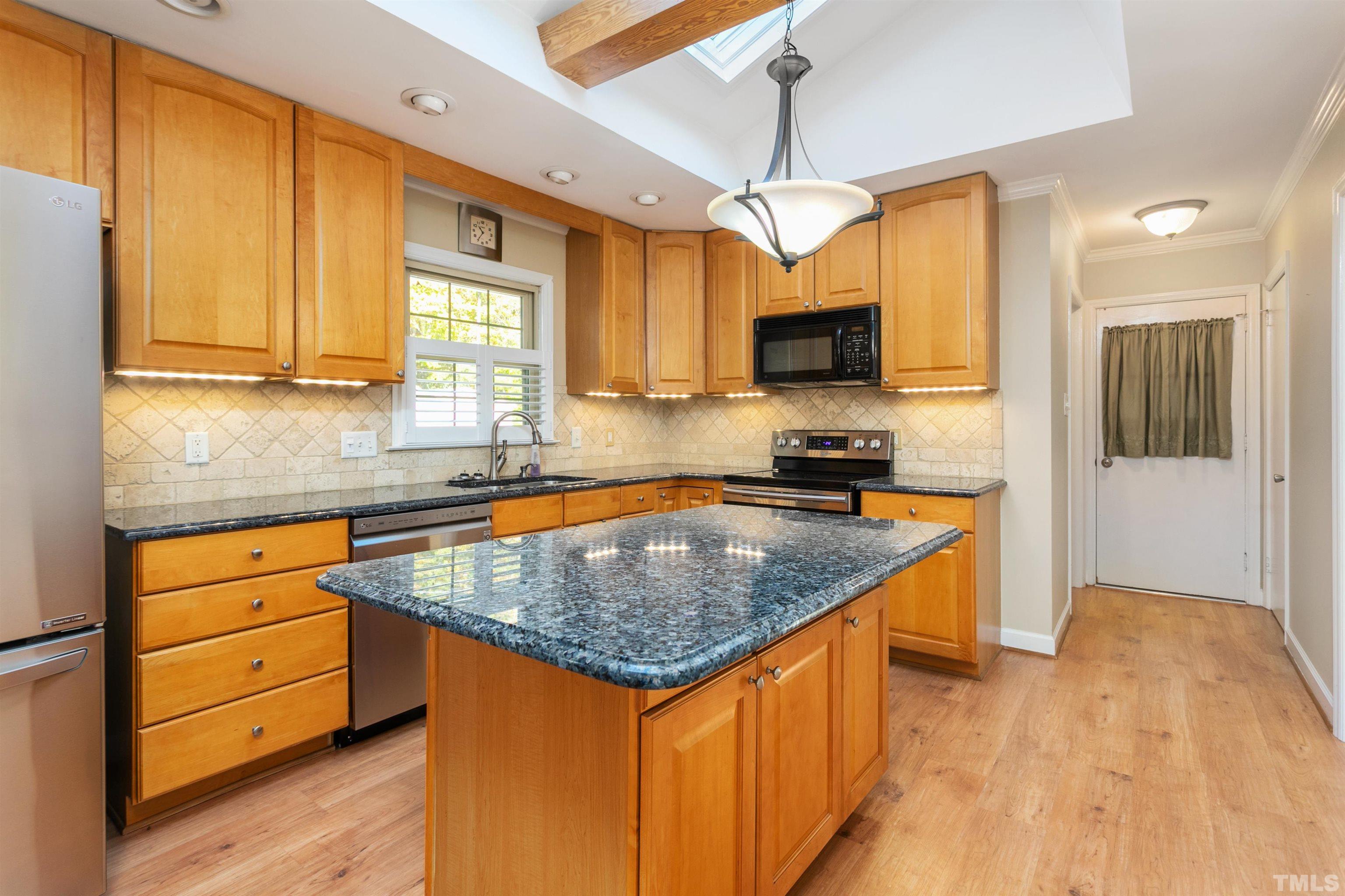 109 Foust Road Mebane, NC 27302 - Photo 7 of 29 Gallery Image 7