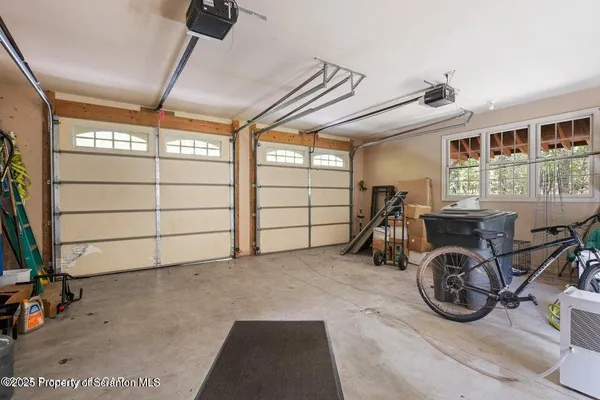 $1,199,900 | 175-173 Root Hollow Lane, Tunkhannock, PA 18657