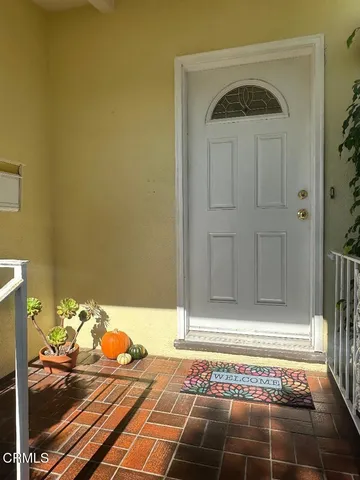 $1,200,000 | 3179 Porter Lane, Ventura, CA 93003