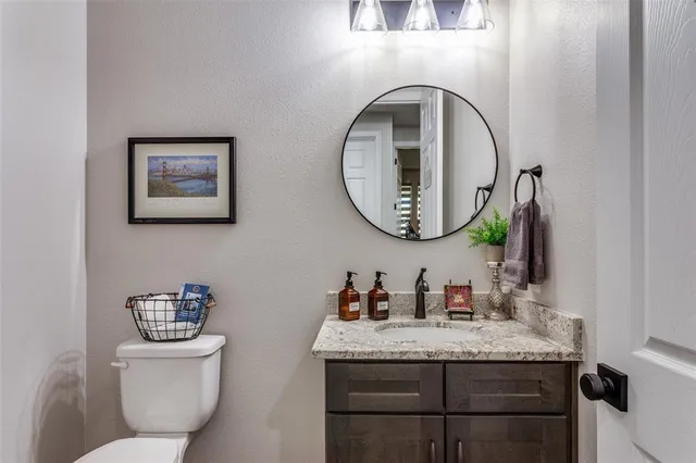 $679,500 | 9900 Silver Rock Way, Denton, TX 76207