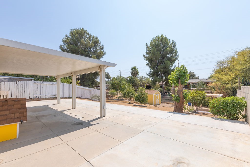 2574 Tenth Street Riverside, CA 92507 - Photo 23 of 32