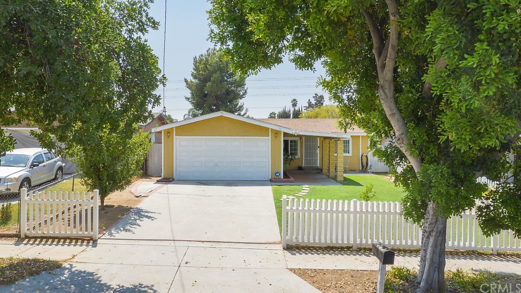 2574 Tenth Street Riverside, CA 92507 - Photo 28 of 32