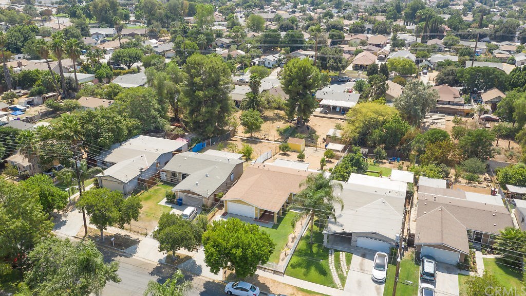 2574 Tenth Street Riverside, CA 92507 - Photo 32 of 32