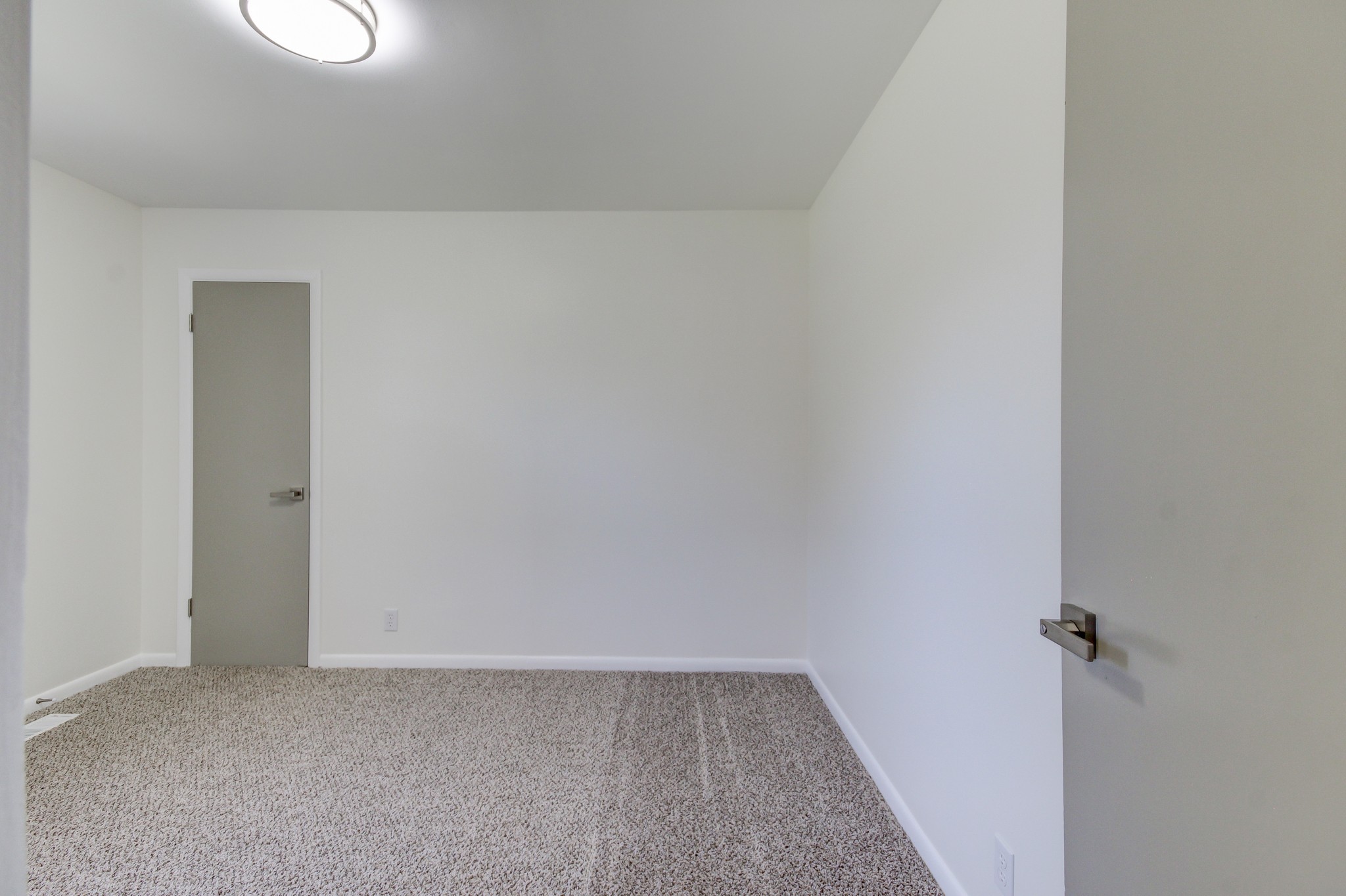 251 Edmondson Ferry Road Clarksville, TN 37040 - Photo 20 of 35 Gallery Image 20