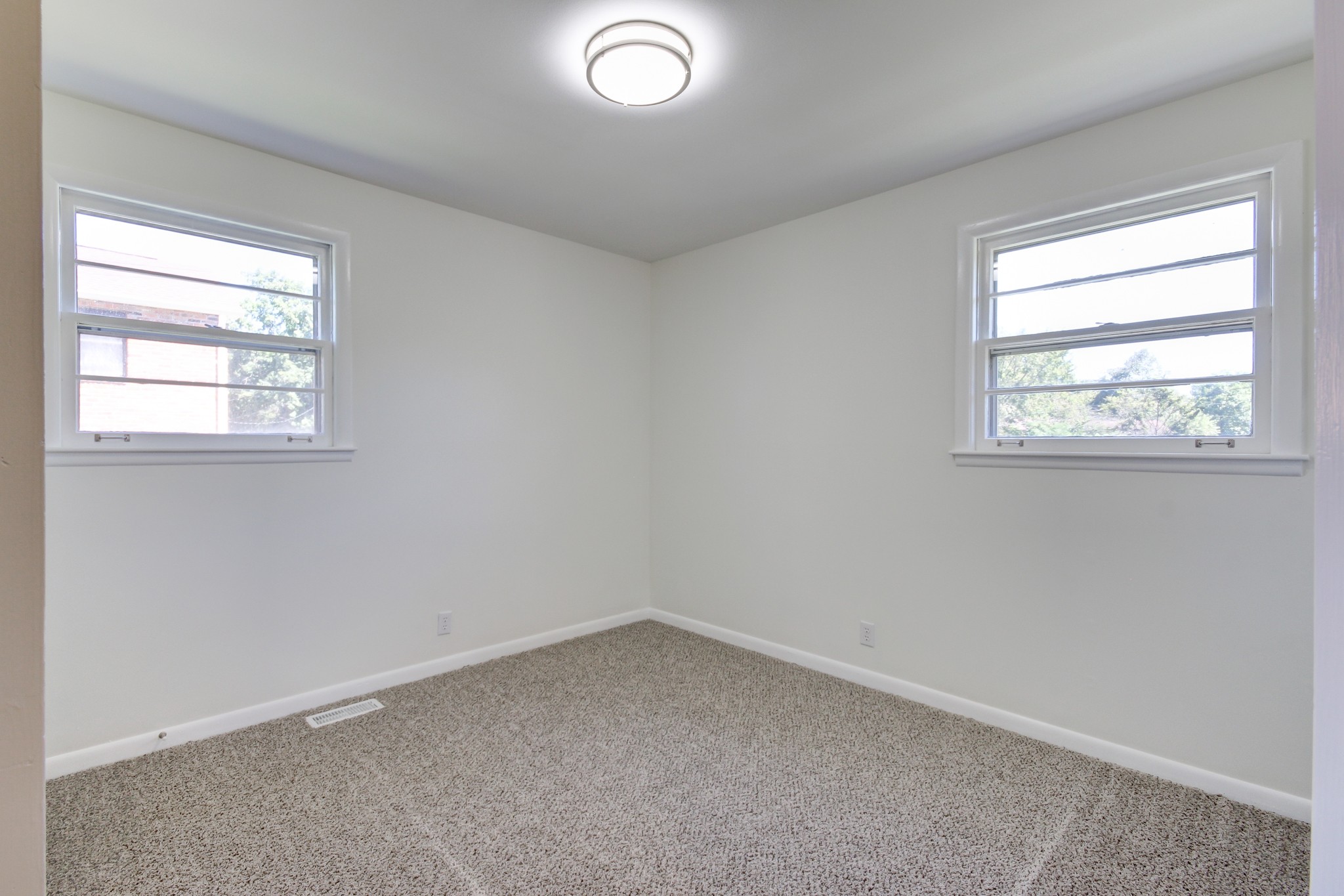 251 Edmondson Ferry Road Clarksville, TN 37040 - Photo 26 of 35 Gallery Image 26