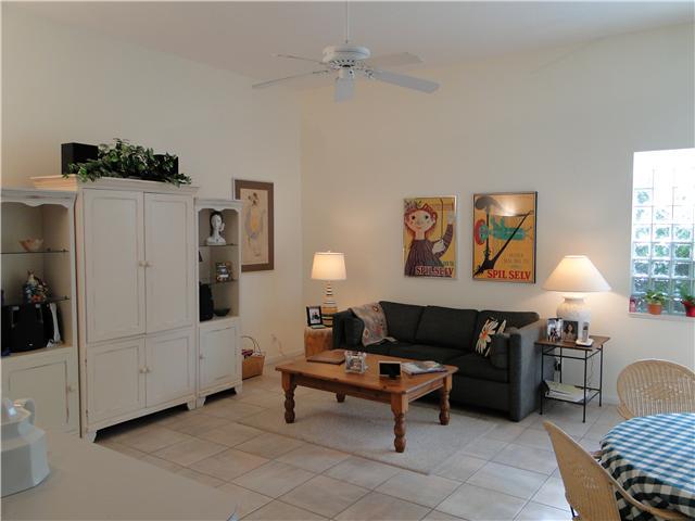 23429 Torre Circle Boca Raton, FL 33433 - Photo 8 of 17 Additional Photo