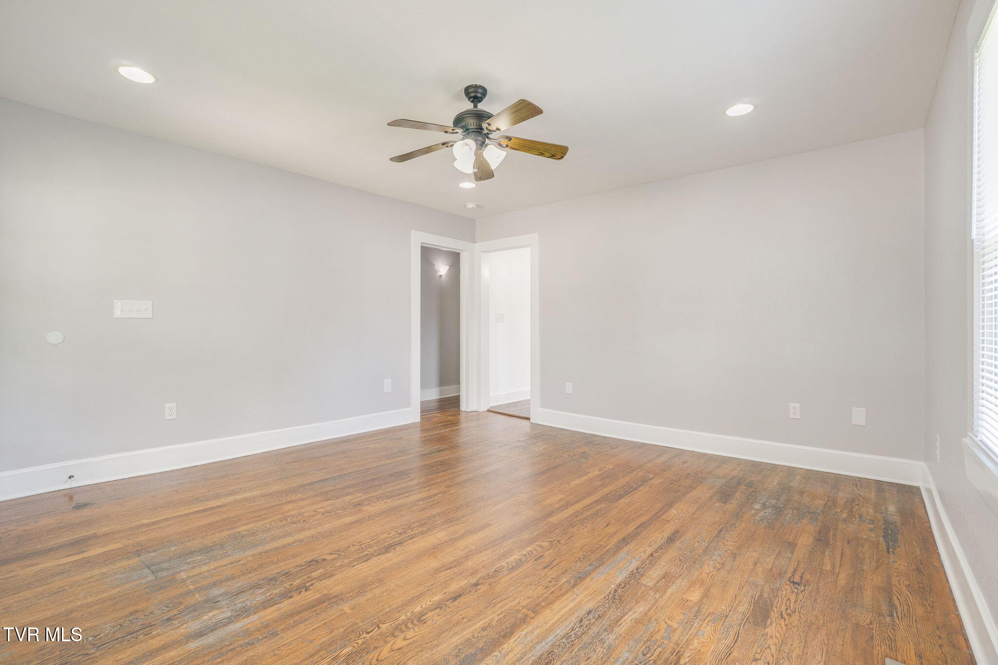 404 Cherry Street Greeneville, TN 37745 - Photo 6 of 25 006