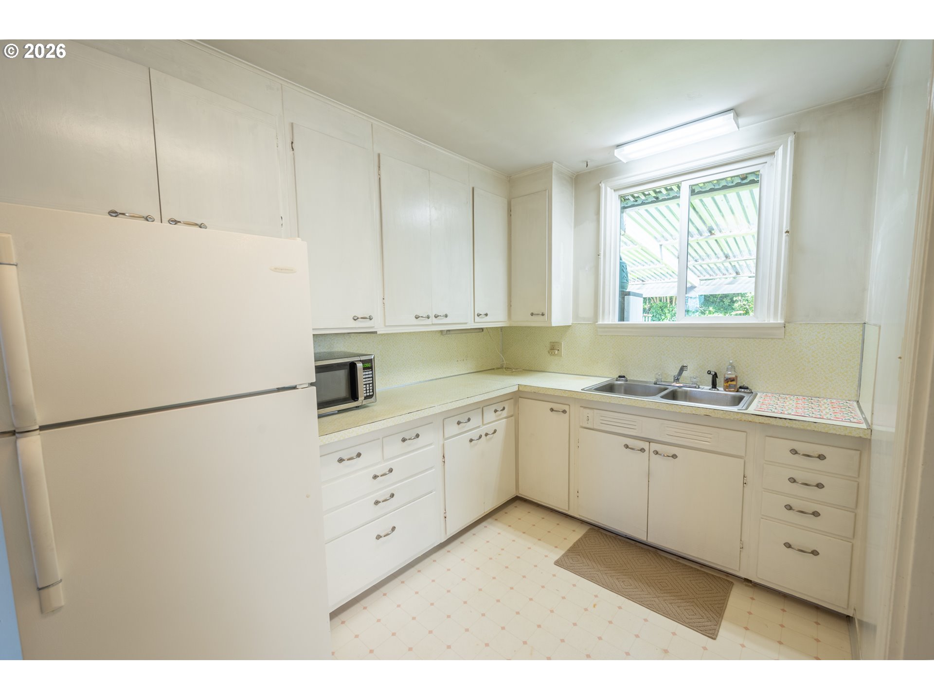 227 Border Street Myrtle Point, OR 97458 - Photo 16 of 30