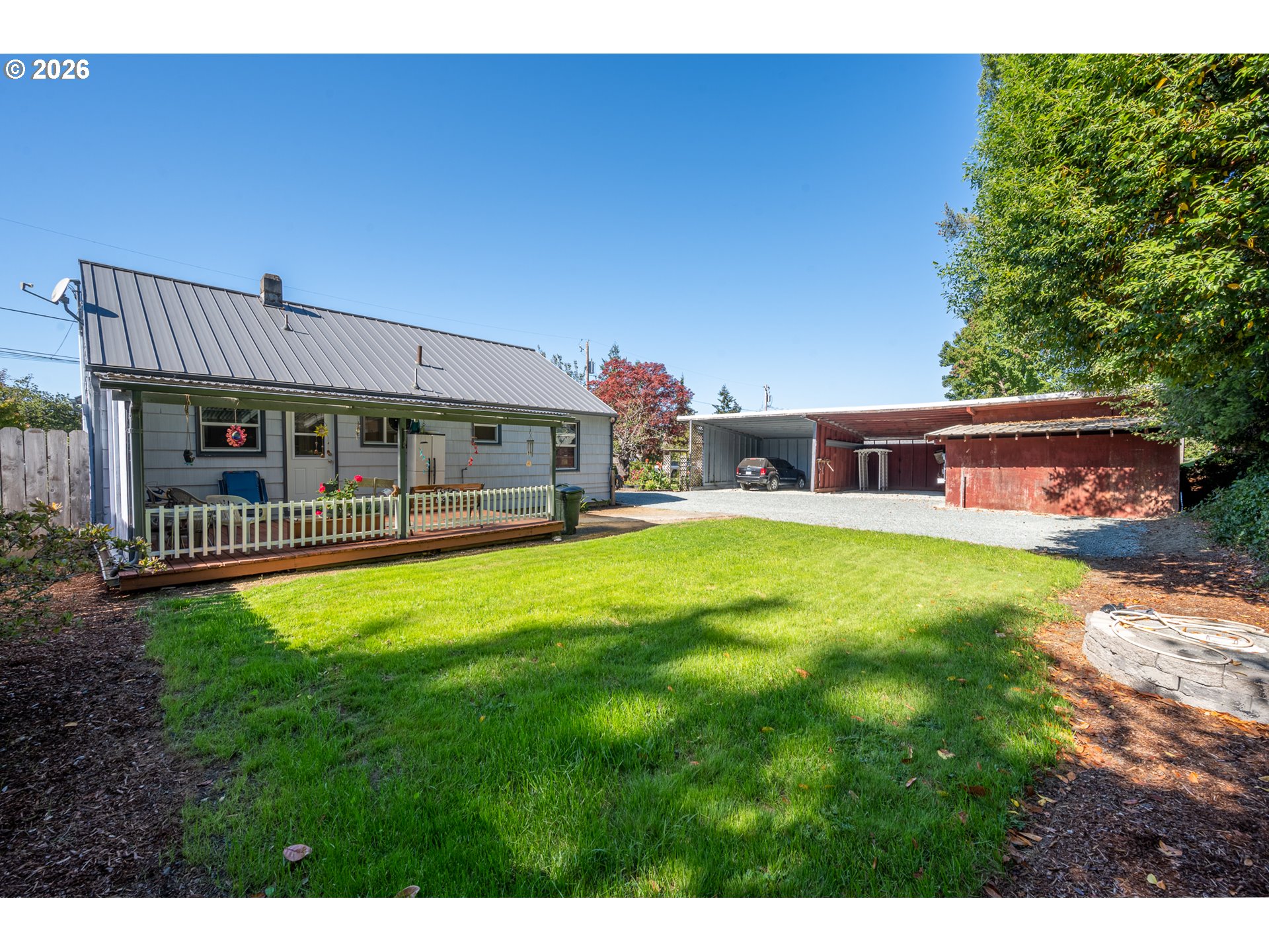 227 Border Street Myrtle Point, OR 97458 - Photo 2 of 30