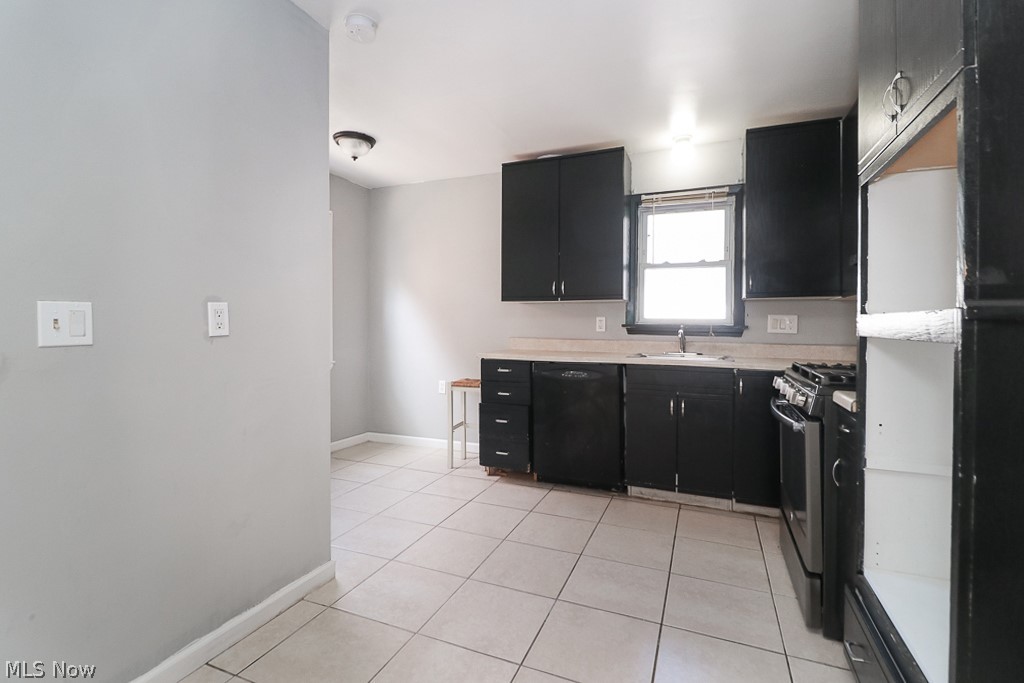 4147 Hinsdale Road South Euclid, OH 44121 - Photo 10 of 29