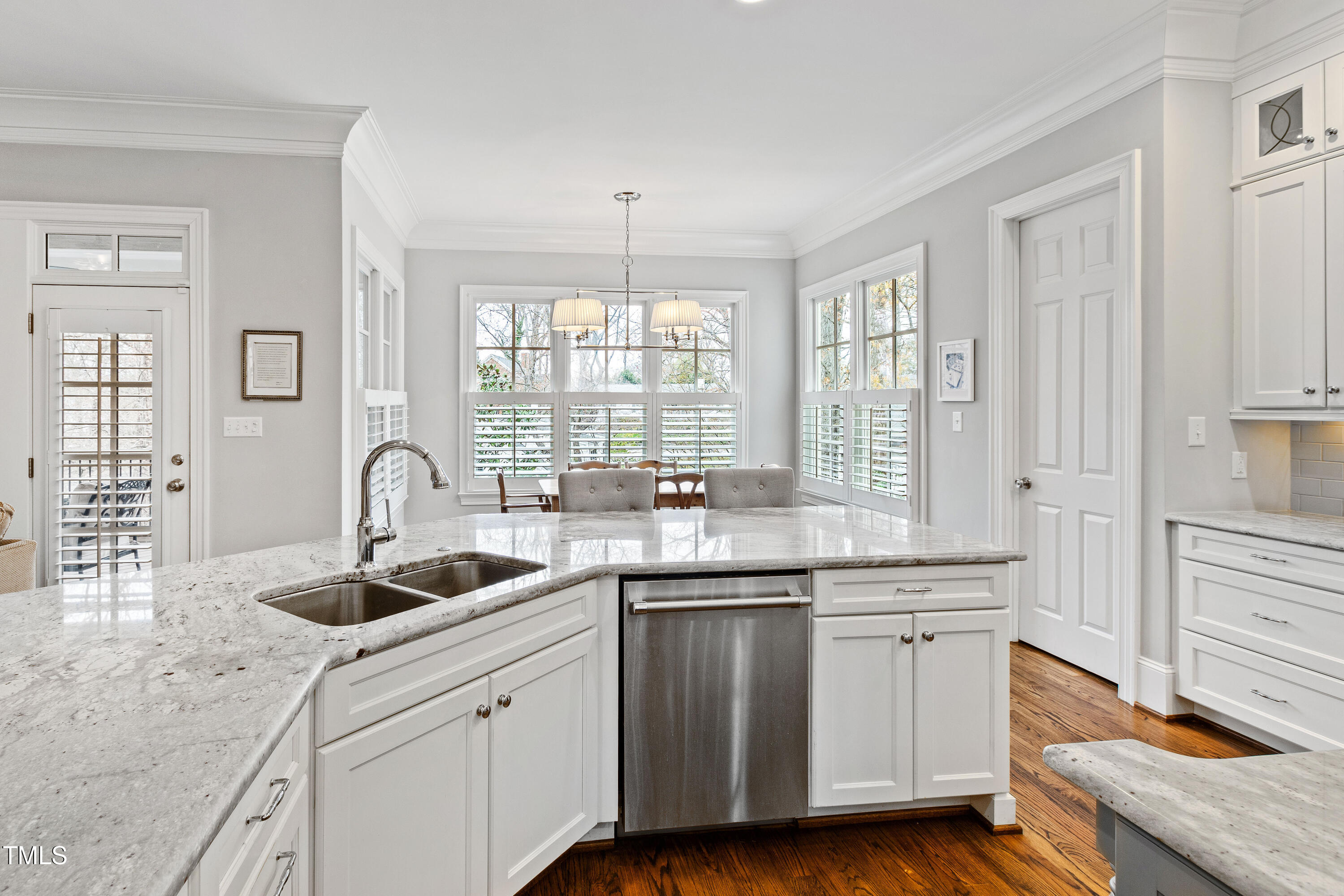 2635 Lakeview Drive Raleigh, NC 27609 - Photo 20 of 67 Lakeview (34)