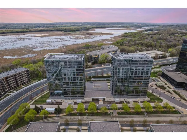 $339,000 | 8161 33rd Avenue South, Unit W 509, Bloomington, MN 55425