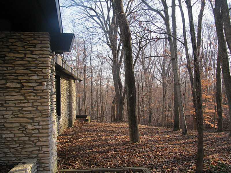 9125 Wilson Road Indianapolis, IN 46278 - Photo 3 of 24 Gallery Image 3