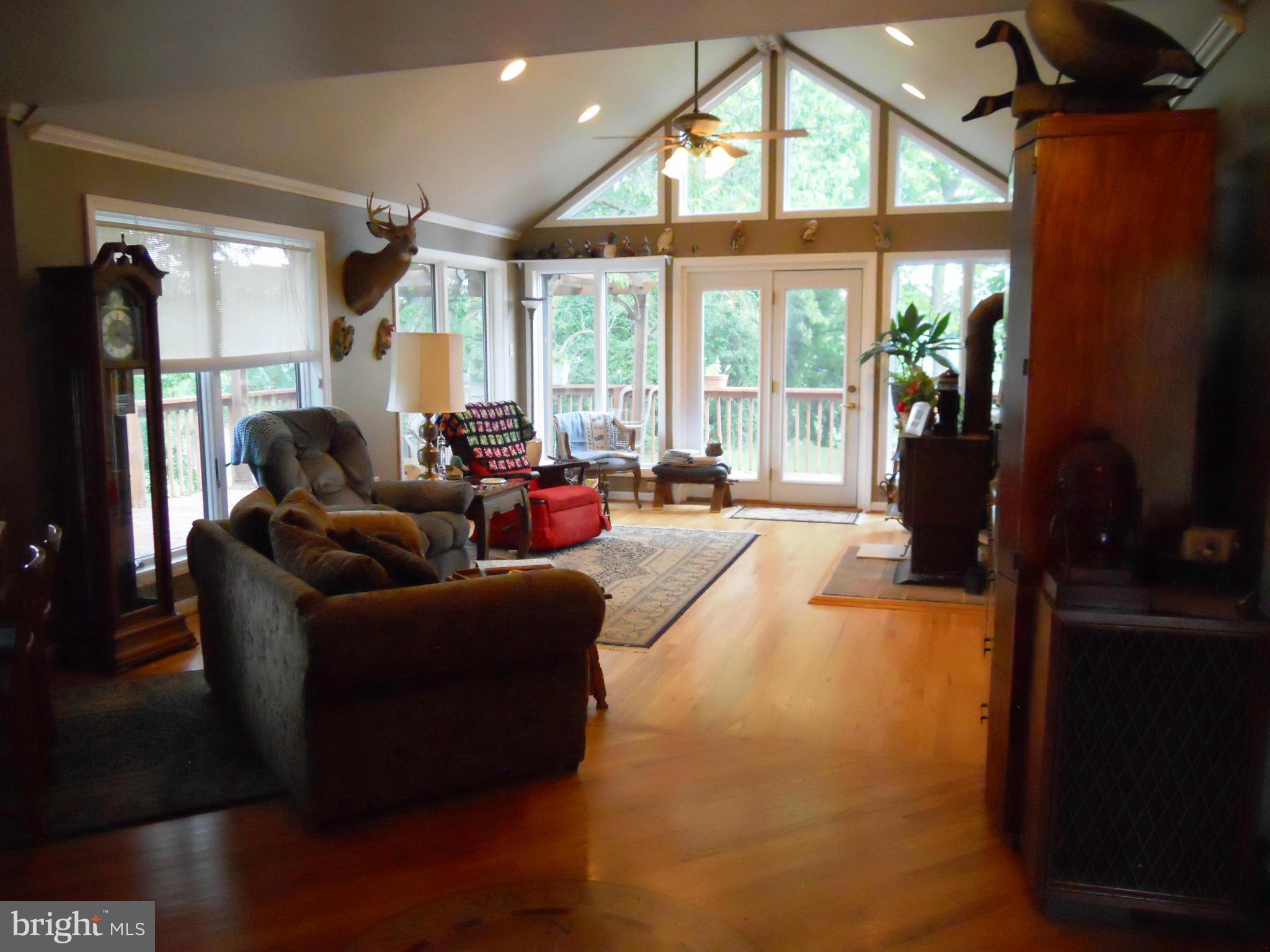 11050 Ashton Road Clear Spring, MD 21722 - Photo 19 of 30 Family Room